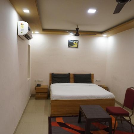 Hotel Bhanwar Niwas Jaipur Buitenkant foto